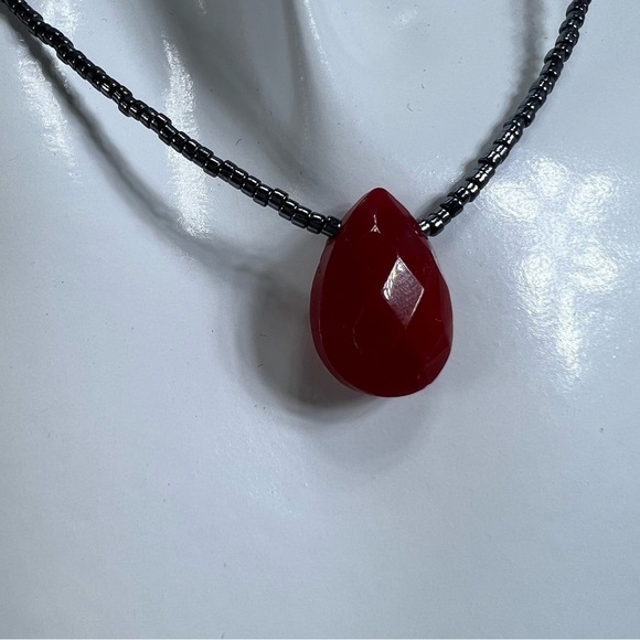 Ruby red delicate handmade necklace - Picture 10 of 11